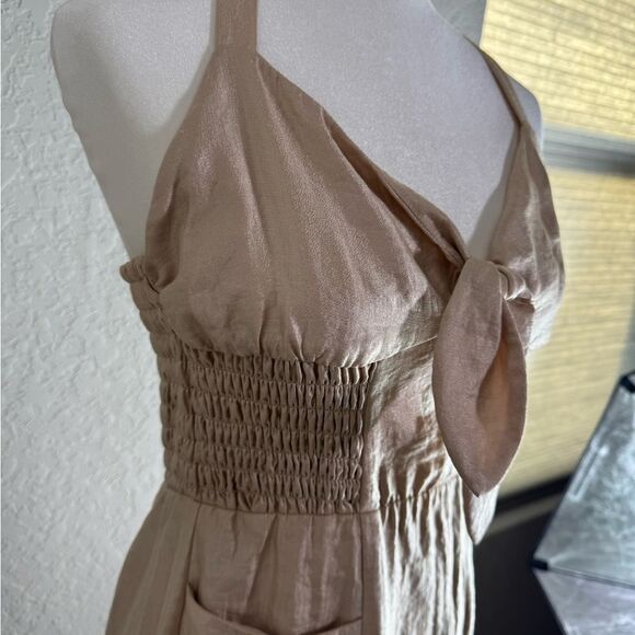 Betsey Johnson Pearl Colored Halter Dress Size 8 - Picture 6 of 12